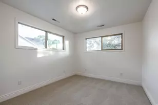 347 S Mountain Rd E, Fruit Heights, UT 84037 - Photo 25