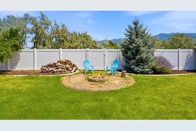2288 W Monarch Way, Farmington, UT 84025 - Photo 11