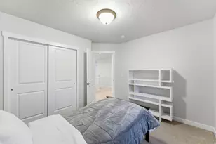 1196 W Clark Ln, Farmington, UT 84025 - Photo 25