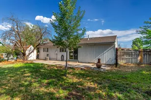 1066 E Violet Cir S, Sandy, UT 84094 - Photo 17