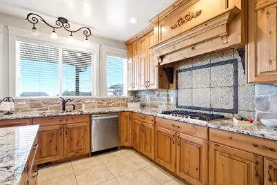 4235 N 1150 W, Pleasant View, UT 84414 - Photo 19