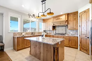 4235 N 1150 W, Pleasant View, UT 84414 - Photo 15