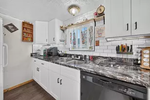 151 E Hamilton Ln, South Salt Lake, UT 84115 - Photo 11