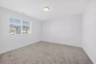 3483 N Sparrow Ln, Eagle Mountain, UT 84005 - Photo 17