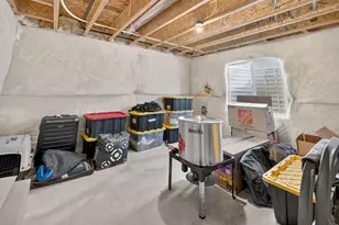 3483 N Sparrow Ln, Eagle Mountain, UT 84005 - Photo 33
