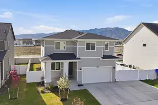 3483 N Sparrow Ln, Eagle Mountain, UT 84005 - Photo 1