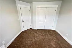 4725 N Gunsight Peak Dr, Eagle Mountain, UT 84005 - Photo 13