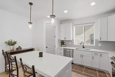 11531 S Engelmann Dr, Draper, UT 84020 - Photo 11
