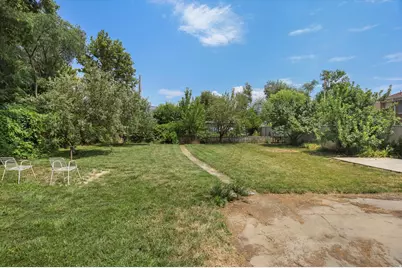 2449 S 800 E, Salt Lake City, UT 84106 - Photo 35