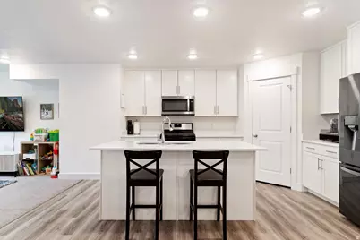 1112 N 1880 W, Farmington, UT 84025 - Photo 9