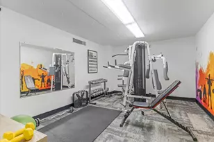 241 N Vine St W, Salt Lake City, UT 84103 - Photo 27