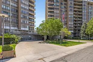 241 N Vine St W, Salt Lake City, UT 84103 - Photo 35