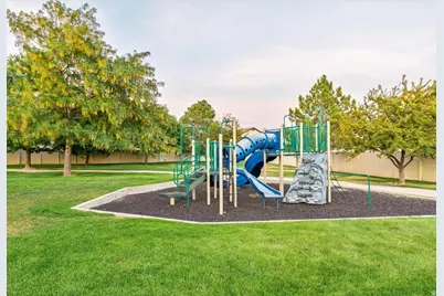 2262 N 2450 W, Lehi, UT 84048 - Photo 49