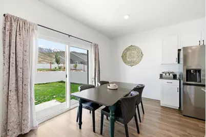 1209 S Red Cliff Dr, Santaquin, UT 84655 - Photo 11