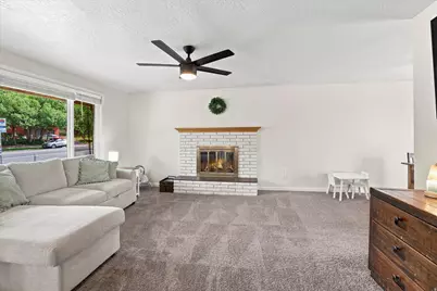 945 E 3100 N, North Ogden, UT 84414 - Photo 5