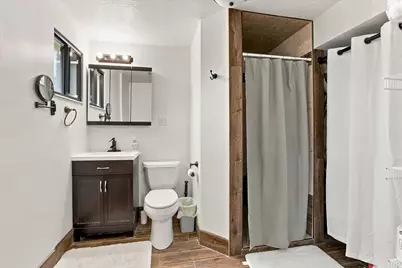 945 E 3100 N, North Ogden, UT 84414 - Photo 27