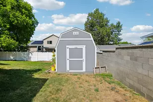 933 N 1430 E, Tooele, UT 84074 - Photo 23
