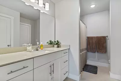 2695 S 2300 W #248, West Haven, UT 84401 - Photo 15
