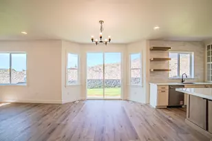 373 W Autumn Dr S, Saratoga Springs, UT 84045 - Photo 9