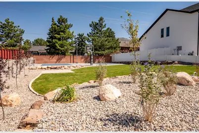 694 S Liberty Dr, Cedar City, UT 84720 - Photo 49