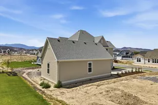 773 W Caroline Dr W, Saratoga Springs, UT 84045 - Photo 5