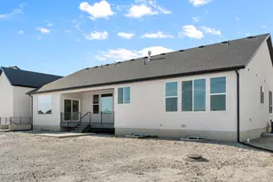 1052 E Ira Hodges Scenic Parkway, Eagle Mountain, UT 84005 - Photo 5