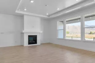 1052 E Ira Hodges Scenic Parkway, Eagle Mountain, UT 84005 - Photo 11