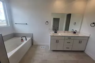 1052 E Ira Hodges Scenic Parkway, Eagle Mountain, UT 84005 - Photo 19
