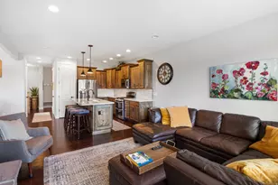 832 S Edgewater Ct, Huntsville, UT 84317 - Photo 15