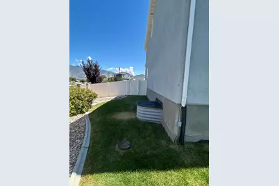 941 N Stallion Dr E, Spanish Fork, UT 84660 - Photo 3