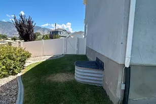 941 N Stallion Dr E, Spanish Fork, UT 84660 - Photo 3