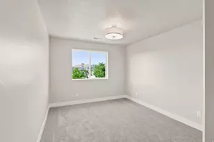 3246 W 850 N, Layton, UT 84041 - Photo 37