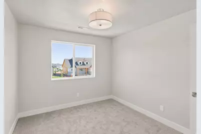 3246 W 850 N #114, Layton, UT 84041 - Photo 31