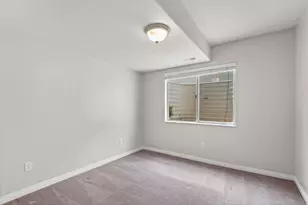 8688 Diamond Dove Dr, West Jordan, UT 84088 - Photo 23