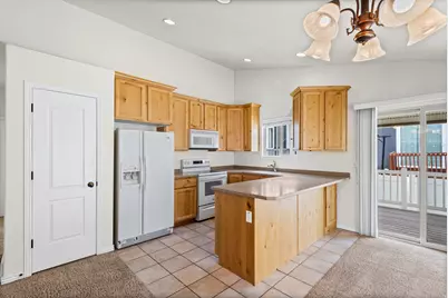 8688 Diamond Dove Dr, West Jordan, UT 84088 - Photo 11
