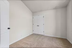 8688 Diamond Dove Dr, West Jordan, UT 84088 - Photo 7
