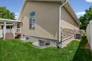 8688 Diamond Dove Dr, West Jordan, UT 84088 - Photo 27
