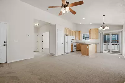 8688 Diamond Dove Dr, West Jordan, UT 84088 - Photo 9