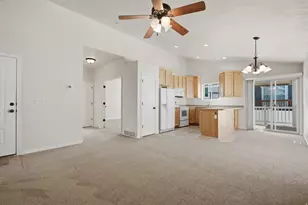 8688 Diamond Dove Dr, West Jordan, UT 84088 - Photo 9