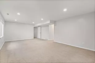 8688 Diamond Dove Dr, West Jordan, UT 84088 - Photo 21