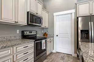 3256 W 700 S, Syracuse, UT 84075 - Photo 13