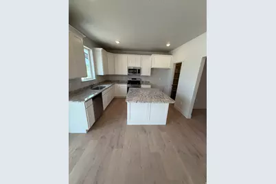 8554 S Kyler Ln #127, West Jordan, UT 84088 - Photo 3
