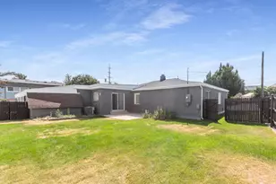 6765 S 1300 E, Cottonwood Heights, UT 84121 - Photo 21