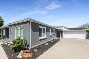 6765 S 1300 E, Cottonwood Heights, UT 84121 - Photo 23