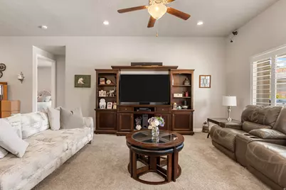 756 N Sage Creek Cir E, Washington, UT 84780 - Photo 15