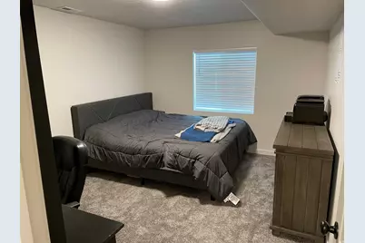 1372 W 400 S, Syracuse, UT 84075 - Photo 17