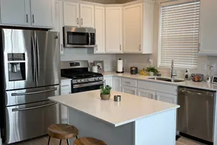 1372 W 400 S, Syracuse, UT 84075 - Photo 3