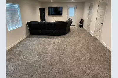 1372 W 400 S, Syracuse, UT 84075 - Photo 27