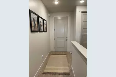 1372 W 400 S, Syracuse, UT 84075 - Photo 7