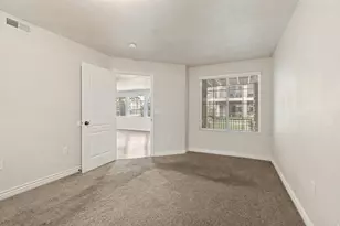1195 W Dallin Dr, Pleasant Grove, UT 84062 - Photo 15